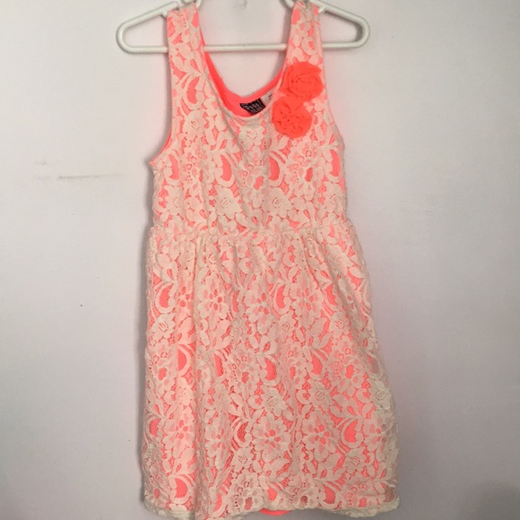 Dresses & Skirts - Coral lace floral dress Dresses & Skirts - Coral lace floral dress
